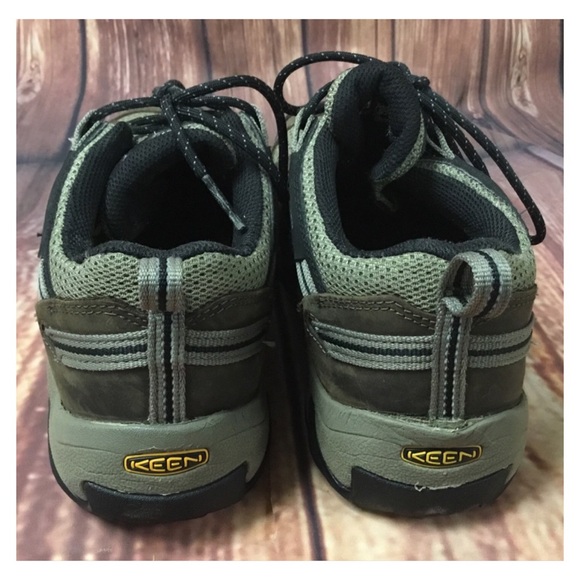 KEEN Men’s Shoes - Picture 5 of 8